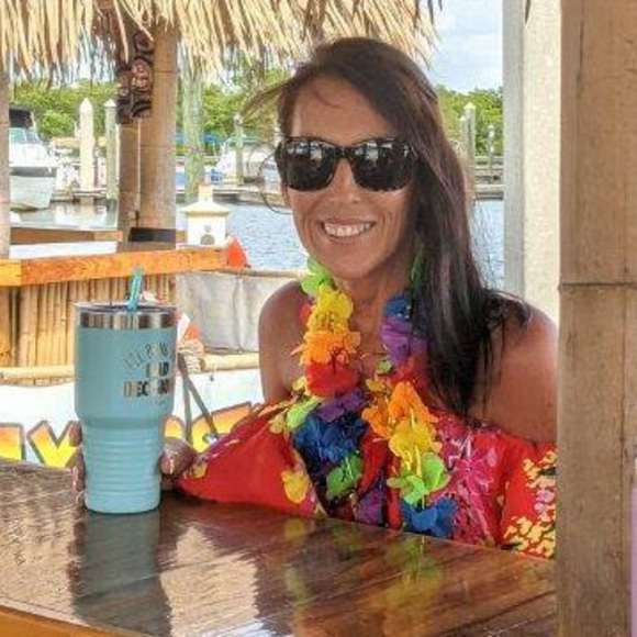 Meet your Posher, Jess - Picture 1 of 1